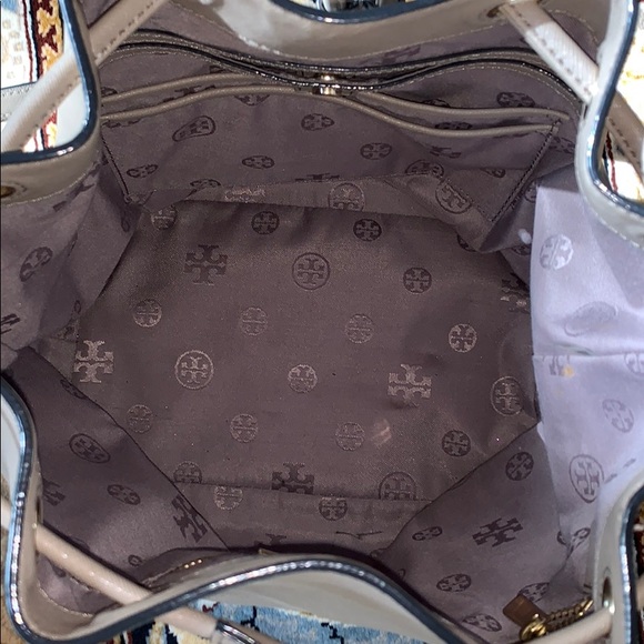 Tory Burch bucket bag - Picture 3 of 6